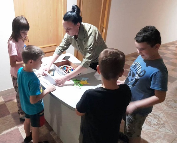 «В мире сказок».